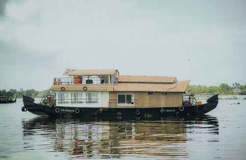 Alappuzha Boat Rental | Alleppey Green Tourism