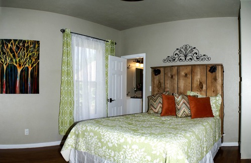 Grand Junction House | ALLERGY FRIENDLY, CLEAN & UPDATED DOWNTOWN COTTAGE - WALK TO EVERYTHING!