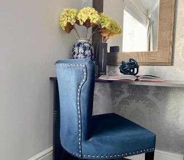 Liverpool Apartment | Allerton Loft - Beautiful peaceful apartment