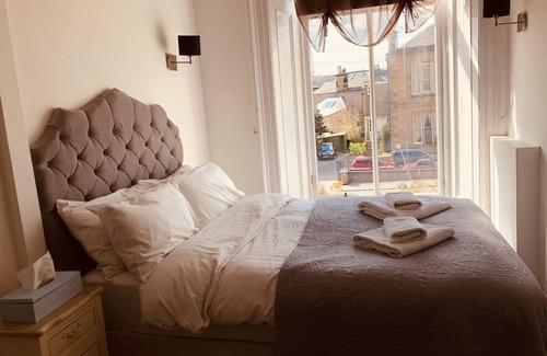 Newington House | Allison House 17