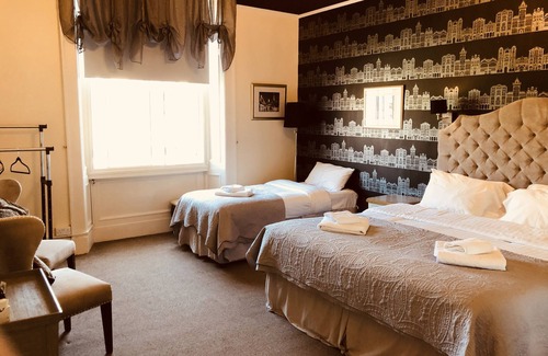 Newington House | Allison House 17