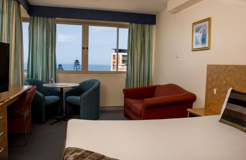 Newcastle East Hotel | Alloggio Newcastle Beach