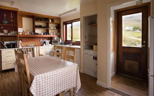 Torrin House | Allt Slapin