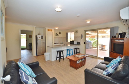 Kalbarri House | Allure - Kalbarri, WA