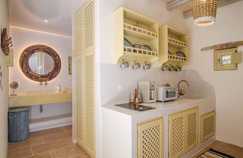Psathi Villa | Alluring Ios Villa | Villa Almyra | 1 Bedroom | Breathtaking Sea Views |.