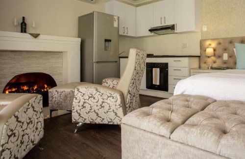 Cape Winelands House | Alluvia Boutique Winery & Luxury Accommodation
