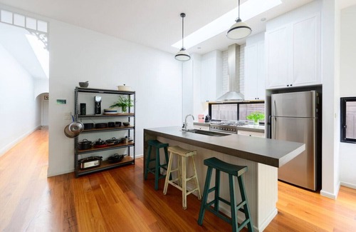 Caulfield North House | Alma, Art Deco Home in Caufield