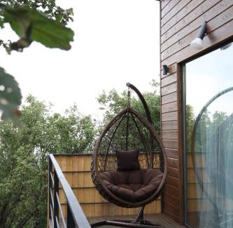Medeu District House | Alma house - White
