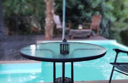 Sierra de los Padres House | Alma & Lola