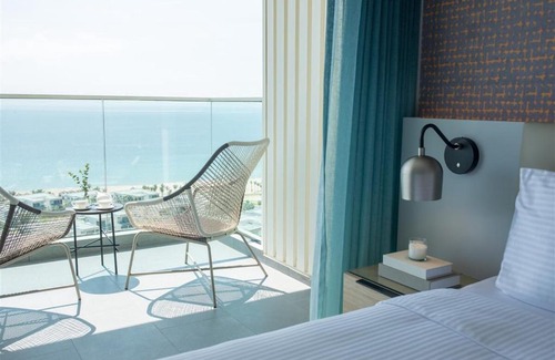 Tran Phu Beach Apartment | ALMA RESORT CAM RANH