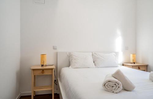 Cacilhas Apartment | Almada Cityscape Apartment
