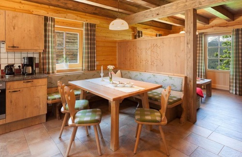 Pichl-Preunegg Apartment | Almhütte "Försterin" - Almwelt Austria