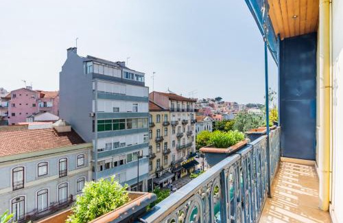Lisbon Old Town Apartment | Almirante Home with 3 Bedrooms
