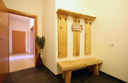 Schonbach Apartment | Almliesl MITT-608