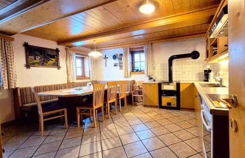 Sankt Veit im Pongau House | Almliesl STVE-733