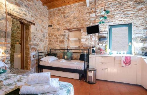 Naxos Apartment | Almond Blossom Cottage 2