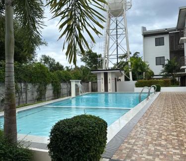Talisay Apartment | Almond drive Condo Cozy 1BR Talisay
