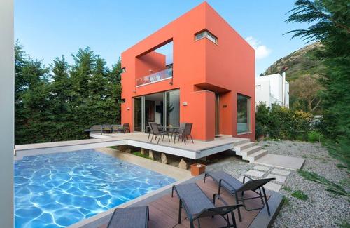Ixia Villa | Almond Villa