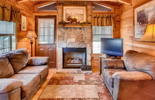 Wears Valley Cabin | Almost Camping 1 Bedroom Cabin by RedAwning