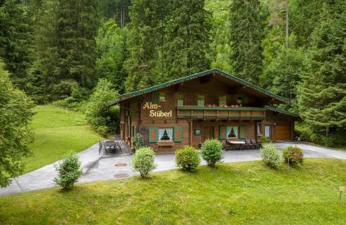 Brandberg Ski Chalet | Almstüberl - Schiestl's Ferienhütten