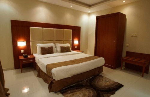 Riyadh Hotel | AlMuhaidb For Hotel Apartments 24