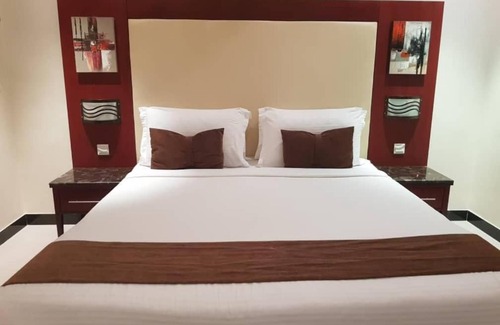 Riyadh Hotel | AlMuhaidb Nadwaa Aparthotel