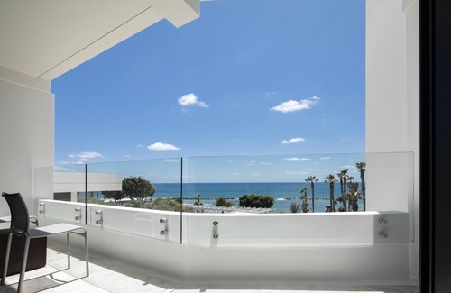 Paphos Hotel | Almyra