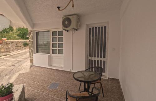Foinikounta Apartment | Almyra