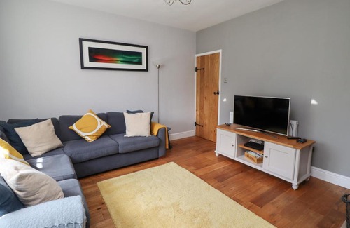 Lesbury House | Alnside Cottage