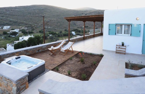 Kanala House | Aloe Comfort House by KHI Collection