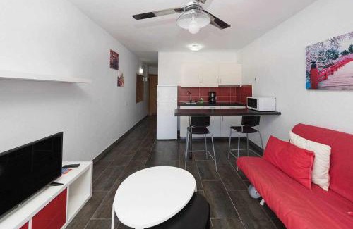 Playa del Ingles Apartment | Aloe encantador close to yumbo and dunas
