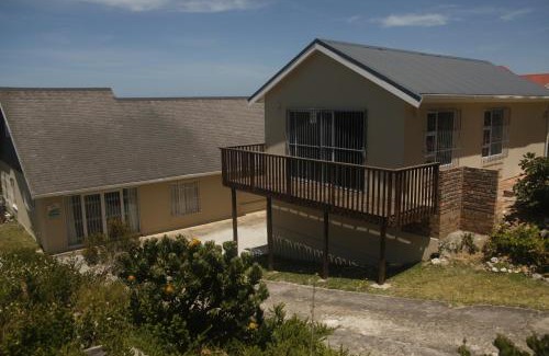 Betty's Bay Apartment | Aloe Ocean Flatlet