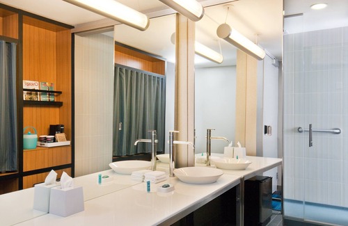 Bolingbrook Hotel | Aloft Bolingbrook