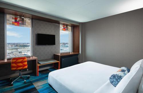 D Street - West Broadway Hotel | Aloft Boston Seaport District
