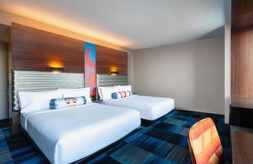 D Street - West Broadway Hotel | Aloft Boston Seaport District