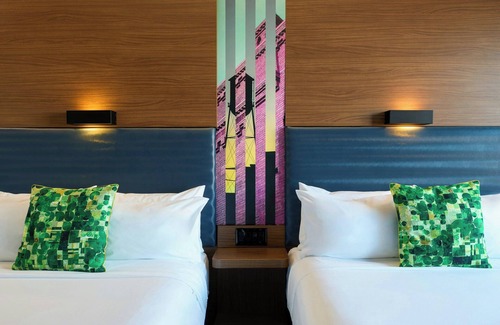 Downtown Hotel | Aloft Durham Downtown