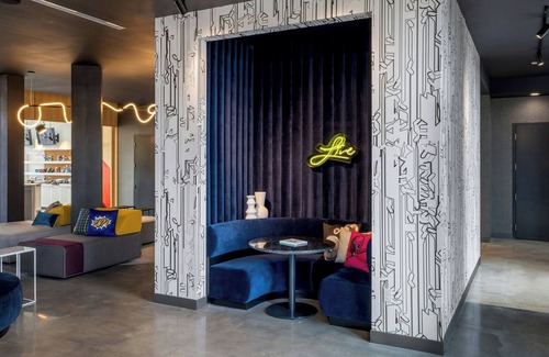 Florence Hotel | Aloft Florence