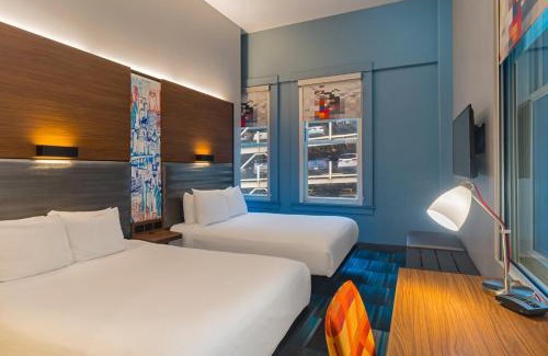 Downtown Houston Hotel | Aloft Houston Downtown