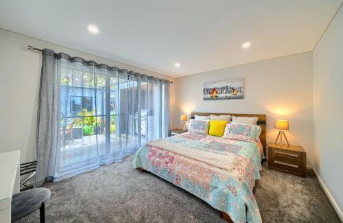 Mount Clarence House | Aloft Mt Clarence