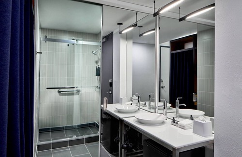 Franklin Hotel | Aloft Nashville Franklin