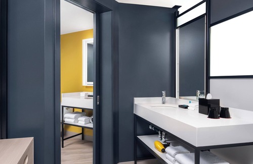 Midtown Ocean City Hotel | Aloft Ocean City