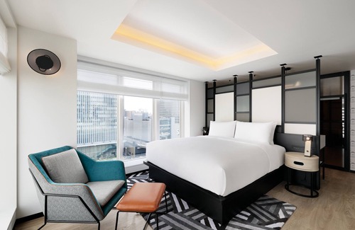 Shinchi Hotel | Aloft Osaka Dojima