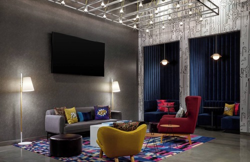 Portland Hotel | Aloft Portland Downtown Waterfront ME