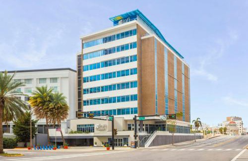 Downtown Tampa Hotel | Aloft - Tampa Downtown