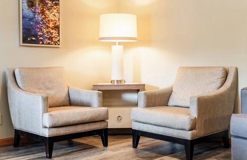 Lake Delton Hotel | Aloha Beach Resort