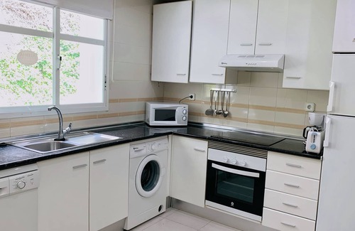 Marbella Hotel | Aloha Gardens by Vacation Care