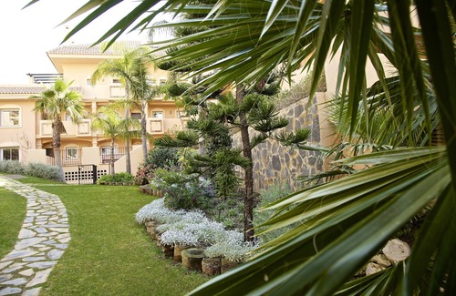 Marbella Apartment | Aloha Hill Club Golf & Spa Apartments