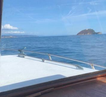 Alassio Boat Rental | ALOHA JAK’S BOAT