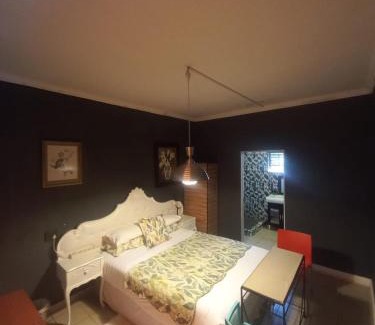 Waterkloof Glen Apartment | Aloha Menlyn Lodge Ensuite Rooms with shower all with own entrance and unlimited free WiFi