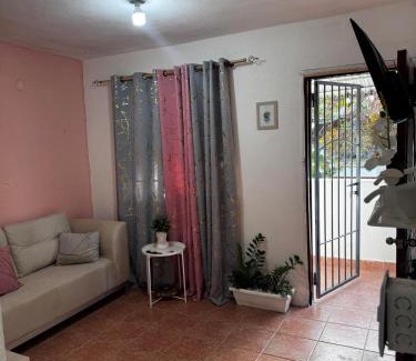 Monte Cristi House | Alojamiento el Reloj completo